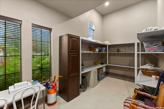 11101 Caliza Bluff, Boerne, TX 78006