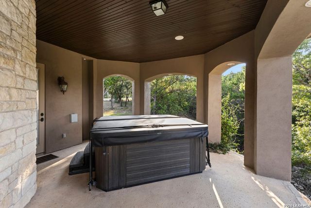 11101 Caliza Bluff, Boerne, TX 78006