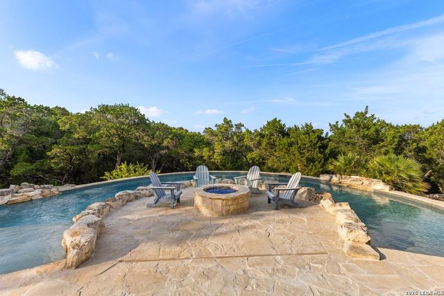 11101 Caliza Bluff, Boerne, TX 78006