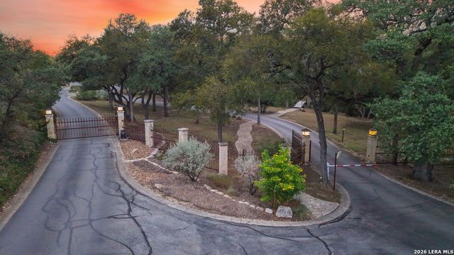 11101 Caliza Bluff, Boerne, TX 78006