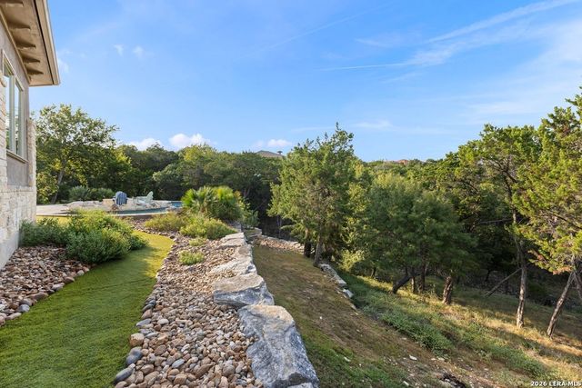11101 Caliza Bluff, Boerne, TX 78006