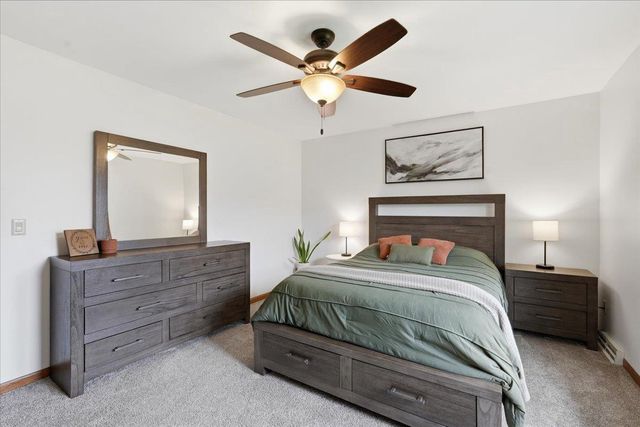 135 Glen Haven Court, Oregon, WI 53575
