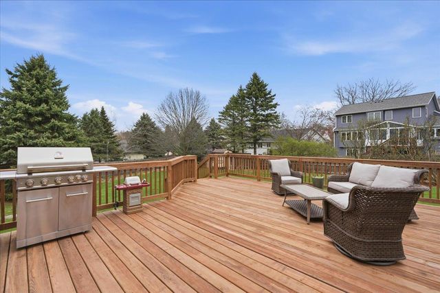135 Glen Haven Court, Oregon, WI 53575