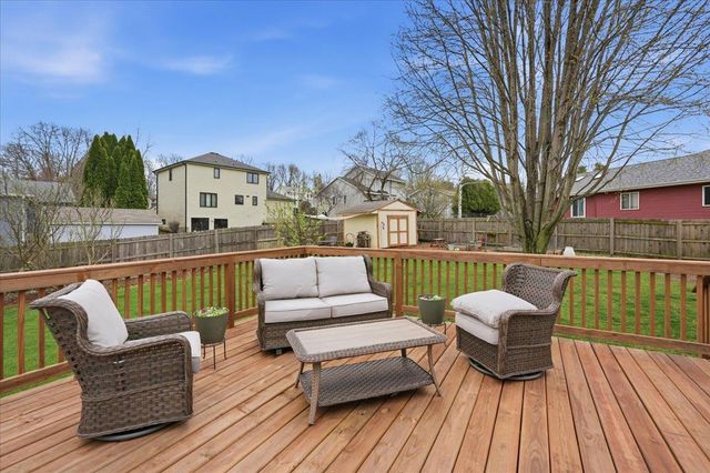 135 Glen Haven Court, Oregon, WI 53575