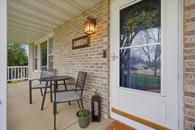 135 Glen Haven Court, Oregon, WI 53575