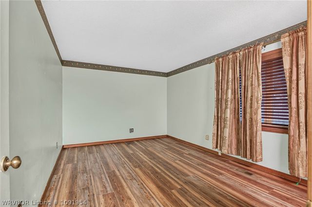 3025 S 58th Street, Fort Smith, AR 72903