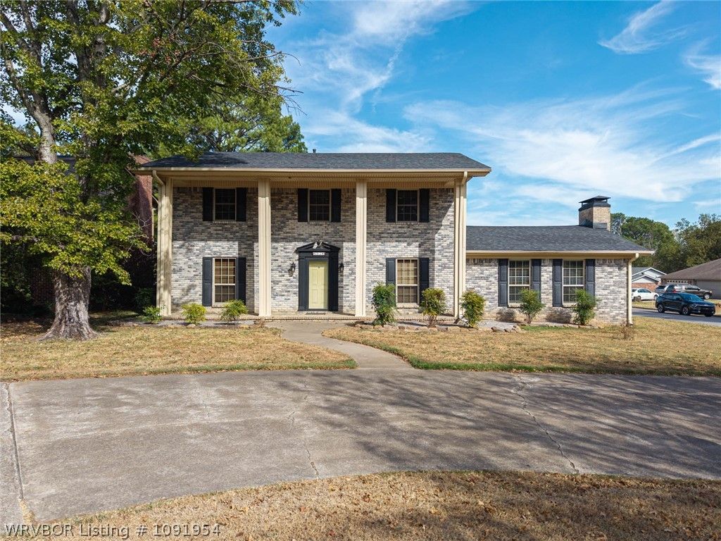 3025 S 58th Street, Fort Smith, AR 72903