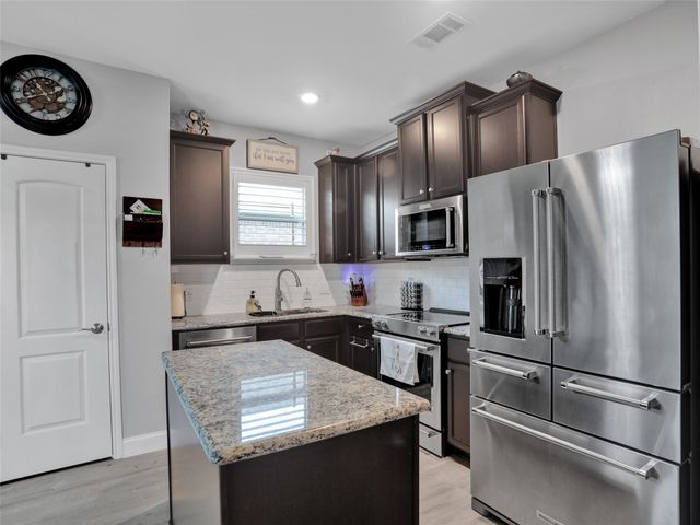 2200 Barrow Street, Princeton, TX 75407