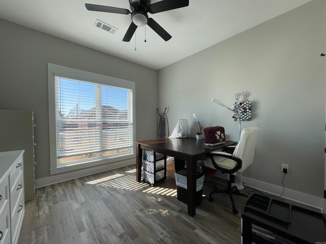 2 Quail Feather Cove, Greenbrier, AR 72058