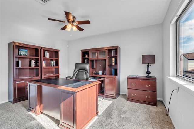 2555 Bering Drive 15, Houston, TX 77057