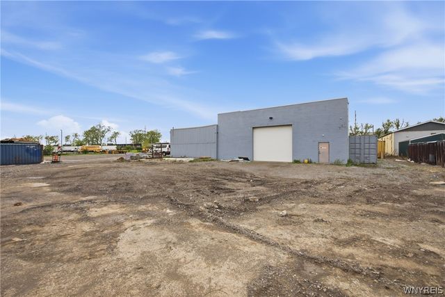 510 Ellicott Road, Cheektowaga, NY 14227