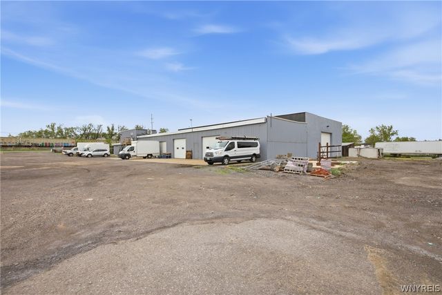 510 Ellicott Road, Cheektowaga, NY 14227