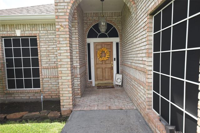 5113 Greenwater Drive, Willis, TX 77318