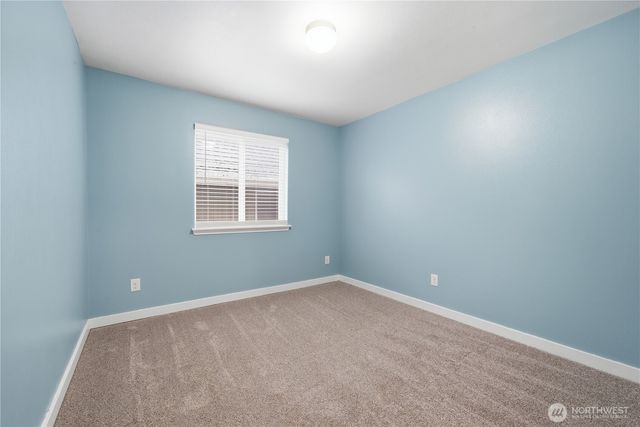 3662 Halsey Lane, Bremerton, WA 98310