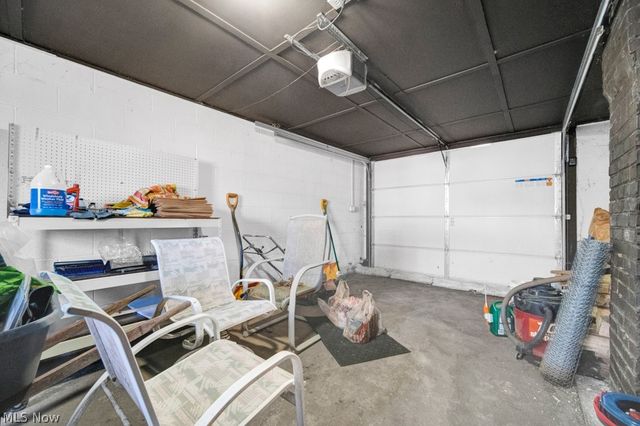 2719 Mohican Boulevard, Lakemore, OH 44312