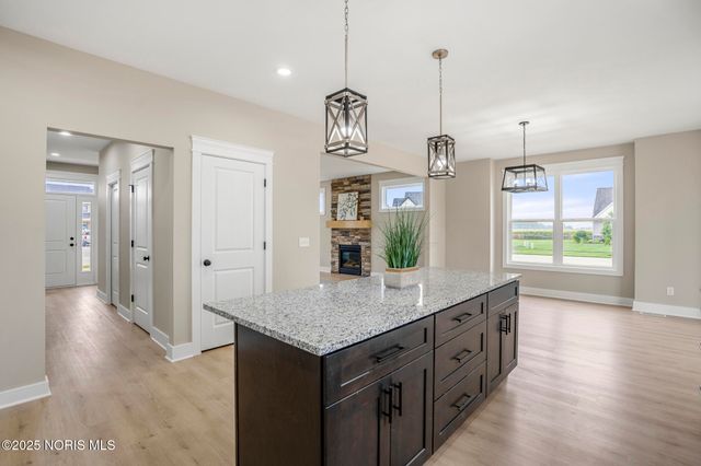 9425 Newbury Lane, Whitehouse, OH 43571