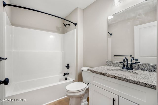 9425 Newbury Lane, Whitehouse, OH 43571