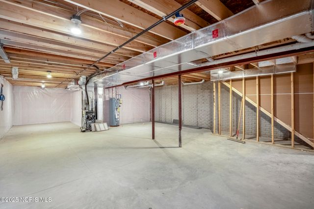 9425 Newbury Lane, Whitehouse, OH 43571