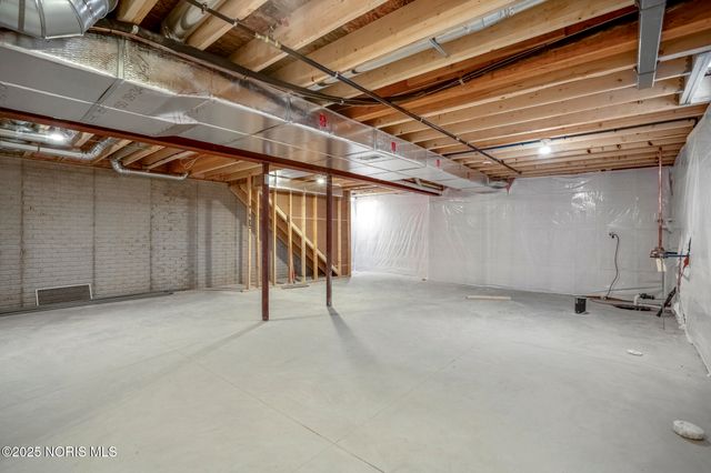 9425 Newbury Lane, Whitehouse, OH 43571