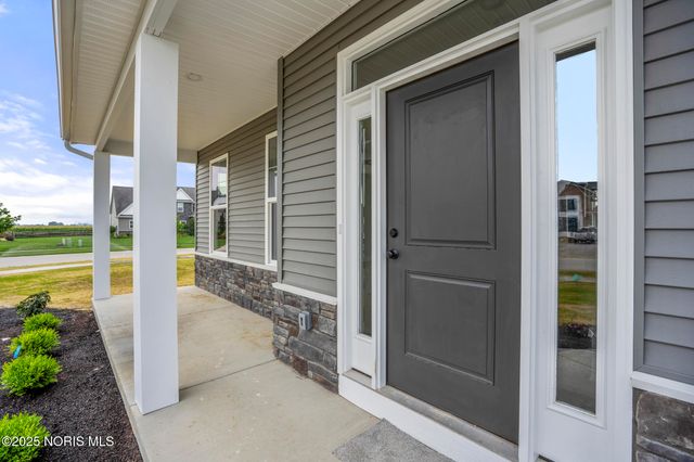 9425 Newbury Lane, Whitehouse, OH 43571