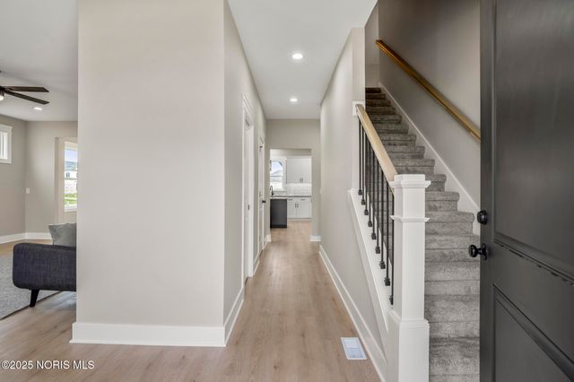 9425 Newbury Lane, Whitehouse, OH 43571