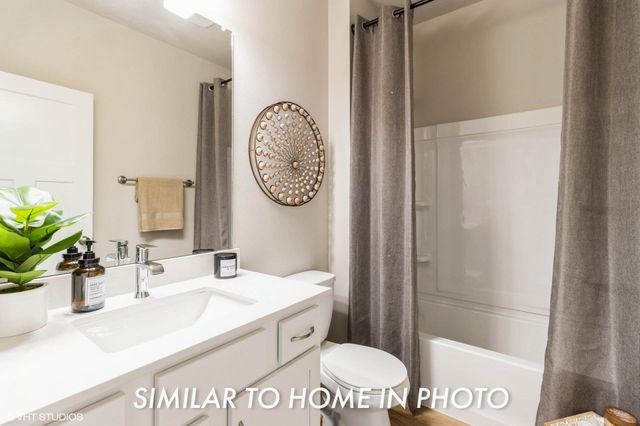 5688 Brookview Avenue, Des Moines, IA 50317