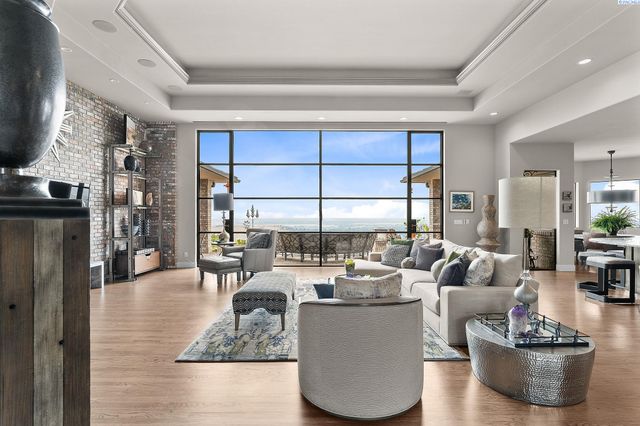 1276 N Bermuda Rd, Richland, WA 99352