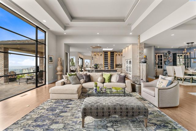 1276 N Bermuda Rd, Richland, WA 99352