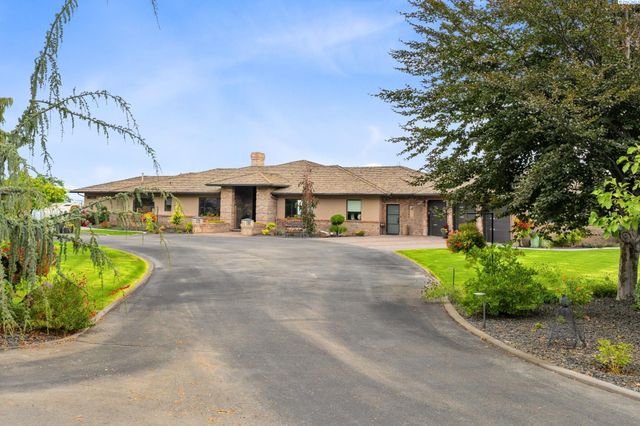 1276 N Bermuda Rd, Richland, WA 99352