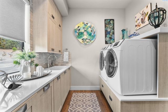 1276 N Bermuda Rd, Richland, WA 99352