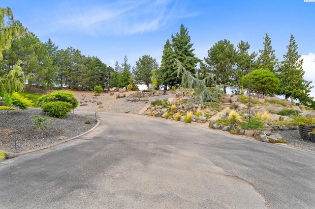 1276 N Bermuda Rd, Richland, WA 99352