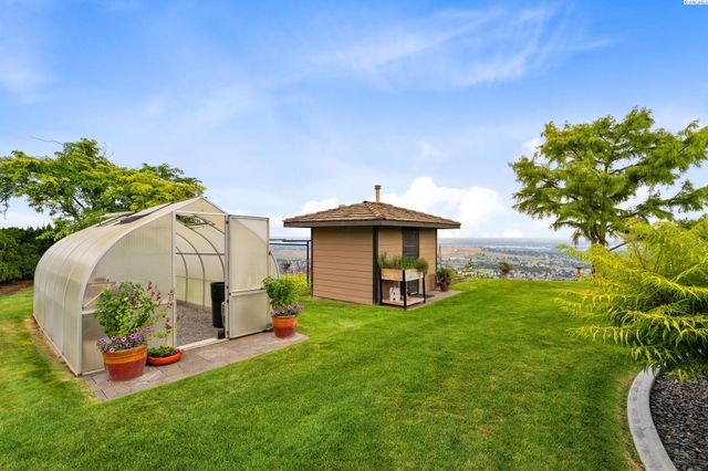 1276 N Bermuda Rd, Richland, WA 99352