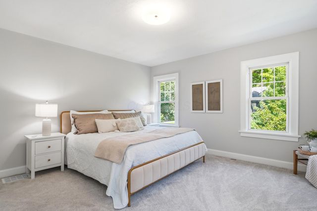 49 S Cassady Avenue, Columbus, OH 43209