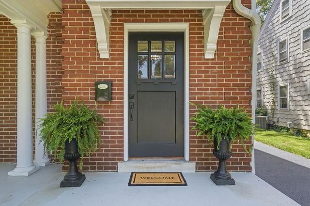 49 S Cassady Avenue, Columbus, OH 43209