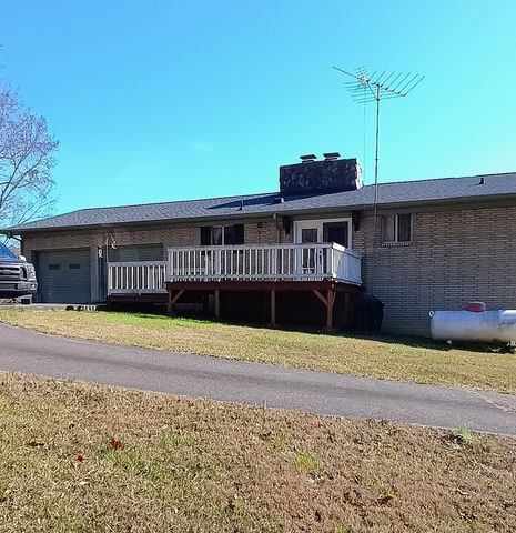 1311 Oakview Drive, Dalton, GA 30721