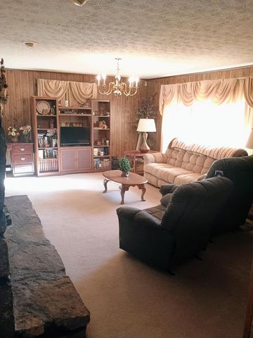 1311 Oakview Drive, Dalton, GA 30721