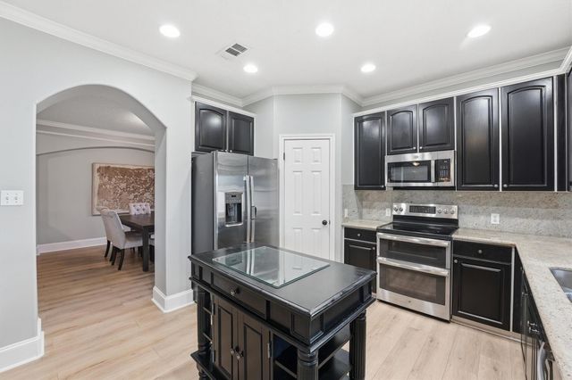 8827 Mile Run Road, Humble, TX 77346