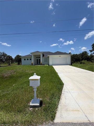 813 Highland AVE, Lehigh Acres, FL 33972