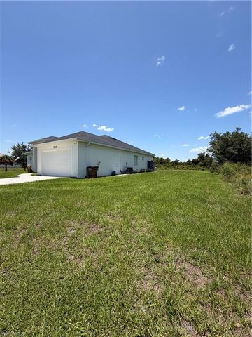 813 Highland AVE, Lehigh Acres, FL 33972