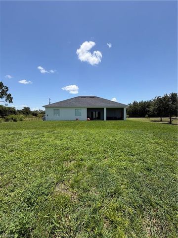 813 Highland AVE, Lehigh Acres, FL 33972