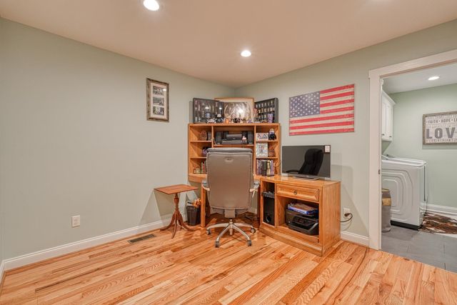 136 N Stallion Drive, Cowpens, SC 29330