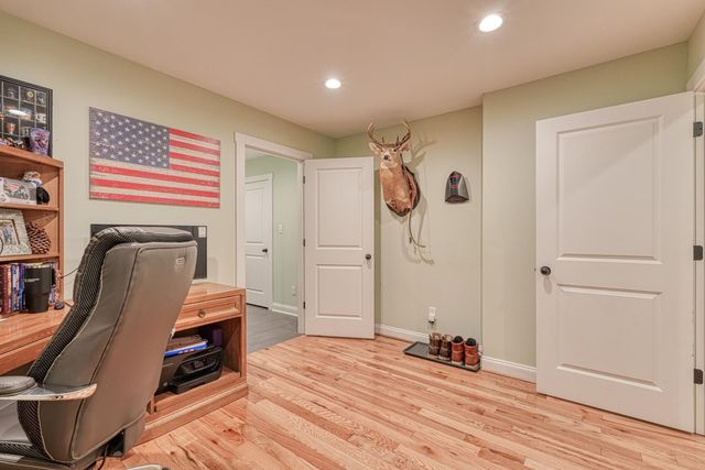 136 N Stallion Drive, Cowpens, SC 29330