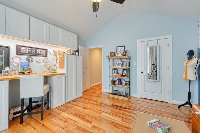 136 N Stallion Drive, Cowpens, SC 29330