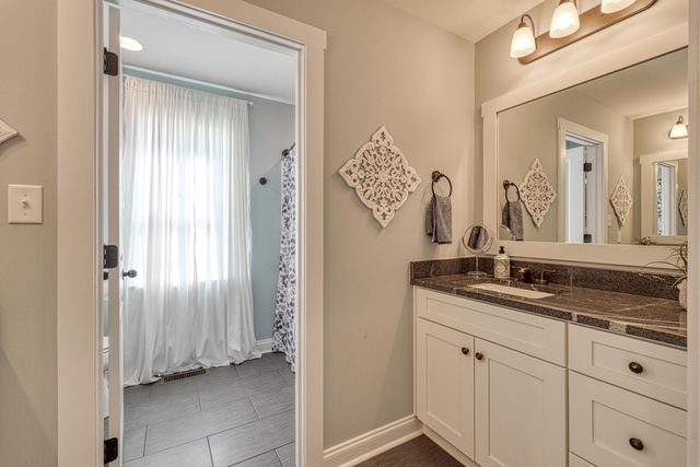 136 N Stallion Drive, Cowpens, SC 29330