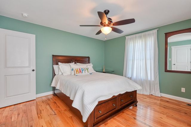 136 N Stallion Drive, Cowpens, SC 29330