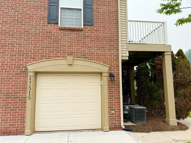 47515 Ormskirk Drive, Canton, MI 48188