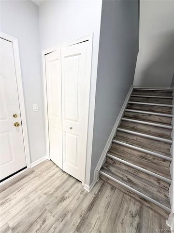 47515 Ormskirk Drive, Canton, MI 48188