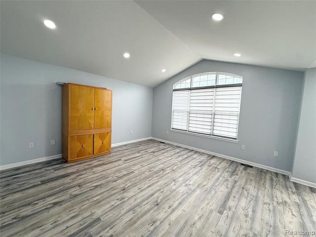 47515 Ormskirk Drive, Canton, MI 48188
