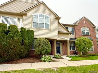 47515 Ormskirk Drive, Canton, MI 48188