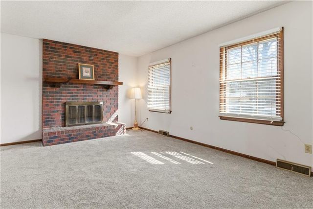 11618 Manchester Avenue, Kansas City, MO 64134